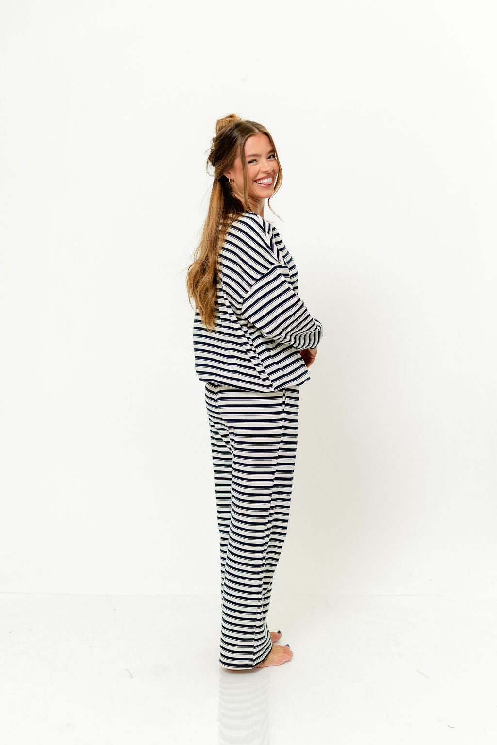 Rudie Sweatshirt and Sweatpants Set in Cream/Navy Stripe