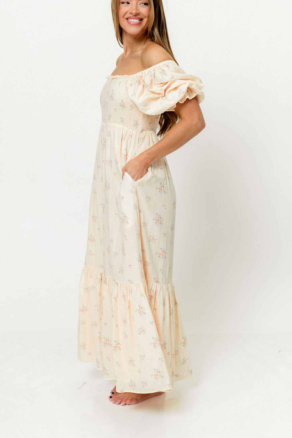 Livvy 100% Cotton Dress in Peach