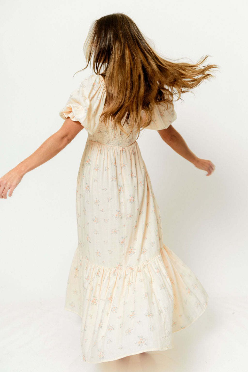 Livvy 100% Cotton Dress in Peach