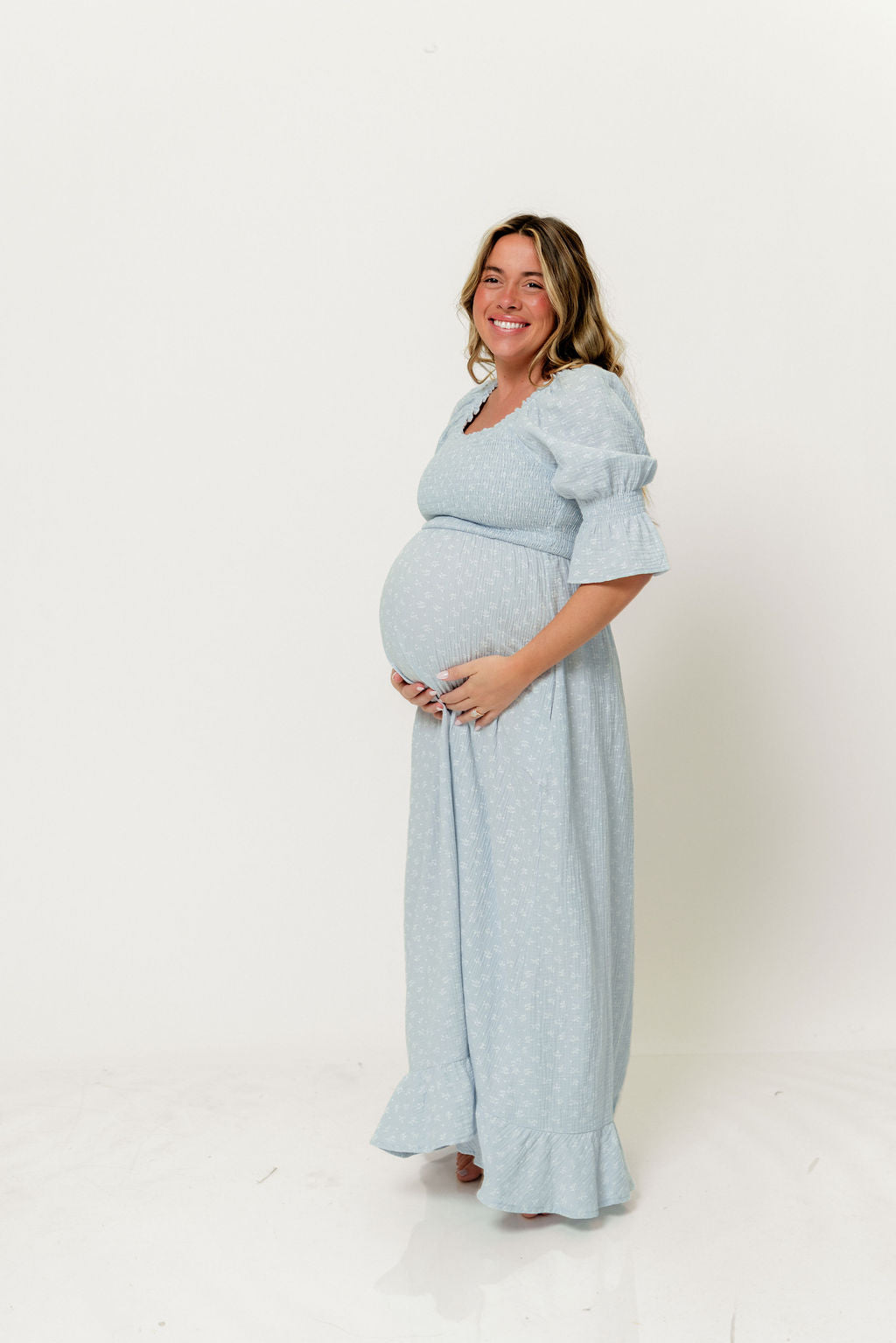 Sienna 100% Cotton Puff Sleeve Maxi Dress in Baby Blue Foliage - Bump Friendly