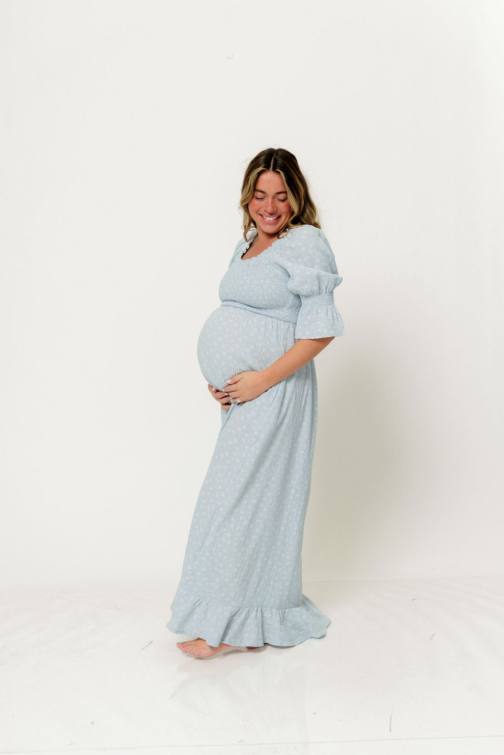 Sienna 100% Cotton Puff Sleeve Maxi Dress in Baby Blue Foliage - Bump Friendly
