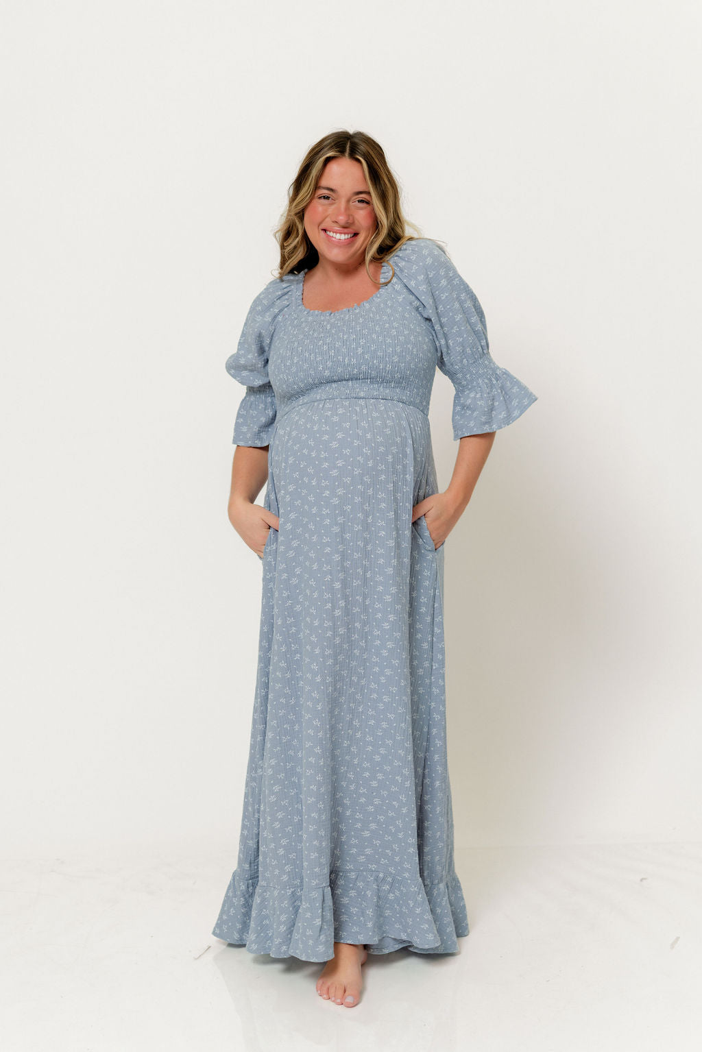 Sienna 100% Cotton Puff Sleeve Maxi Dress in Light Indigo Foliage - Bump Friendly