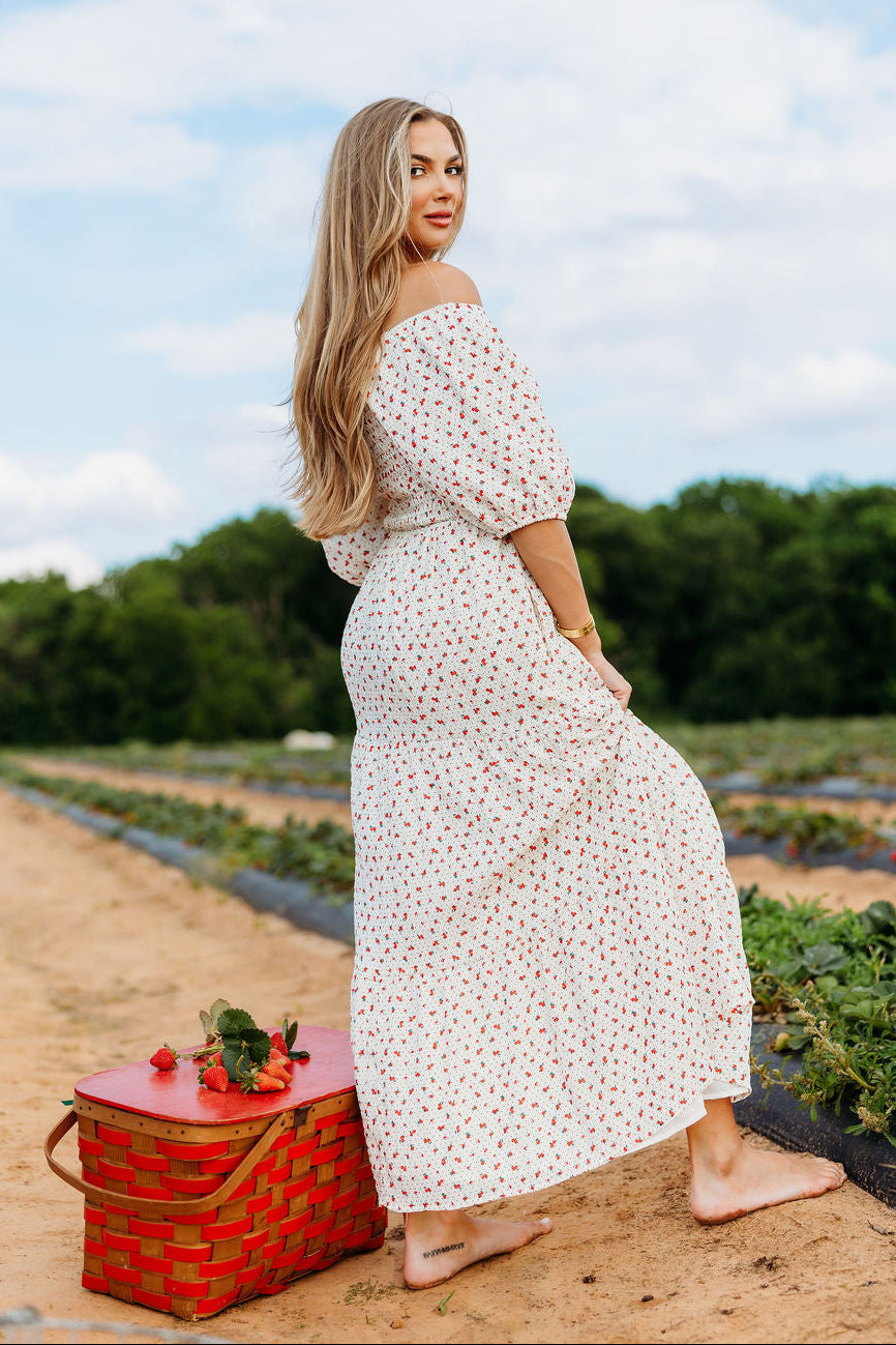 Indy Maxi Dress in Lipstick Red