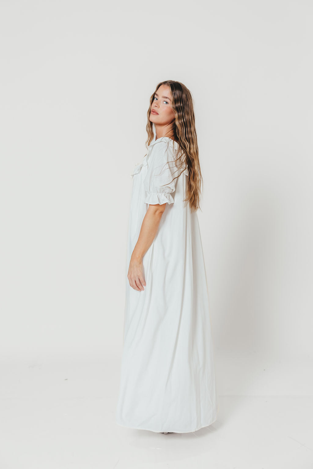 Audrey Linen Blend Maxi Dress in Off-White