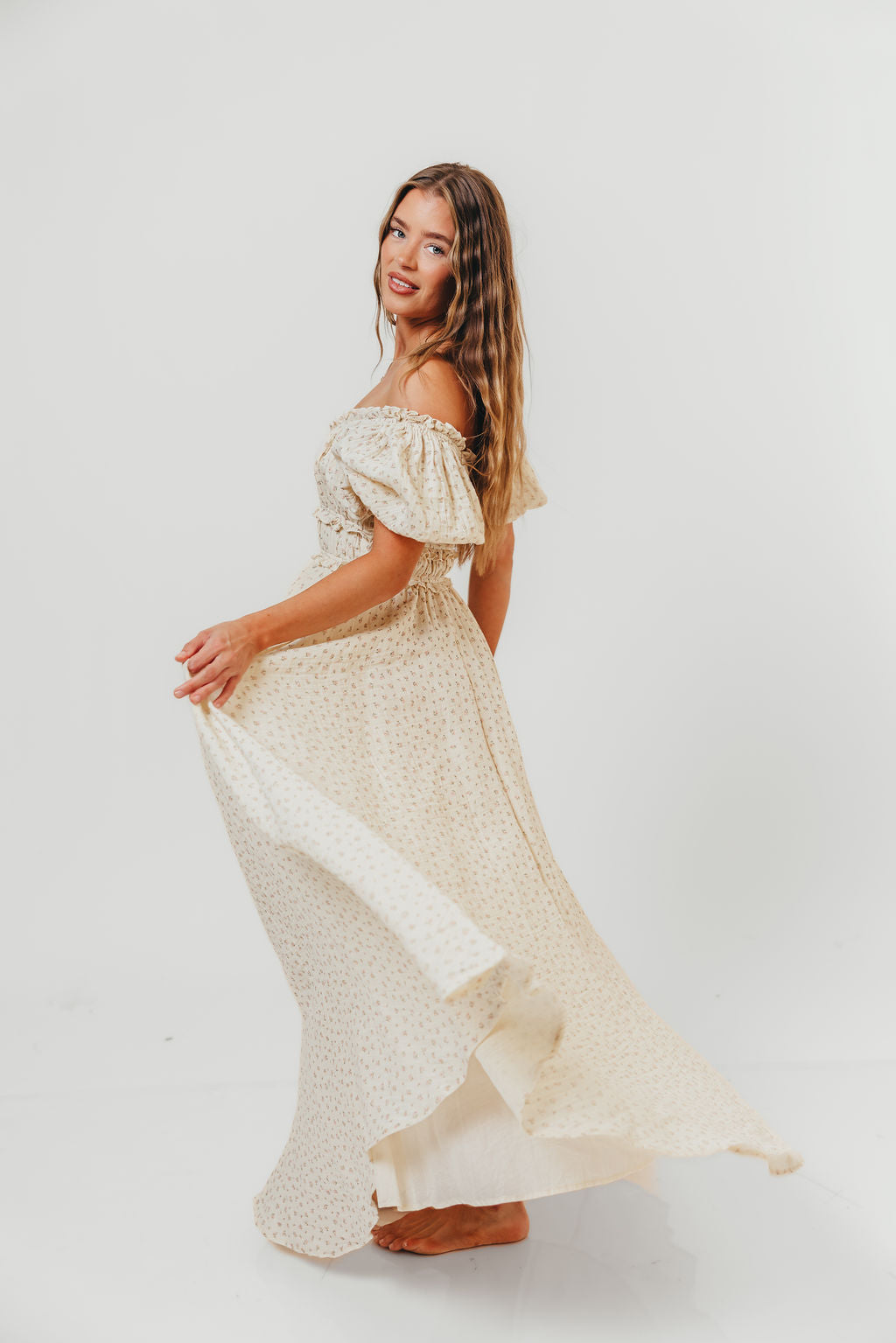100% Cotton Sydnee Maxi Dress in Premium Blush Floral - Bump Friendly & Inclusive Sizing