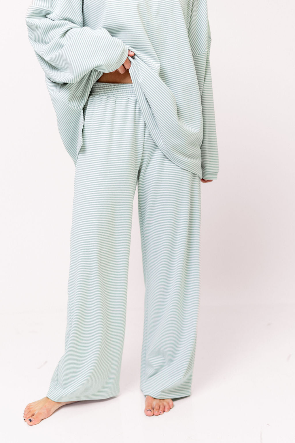 Campbell Striped Fleece Lounge Pants in Hamptons Blue
