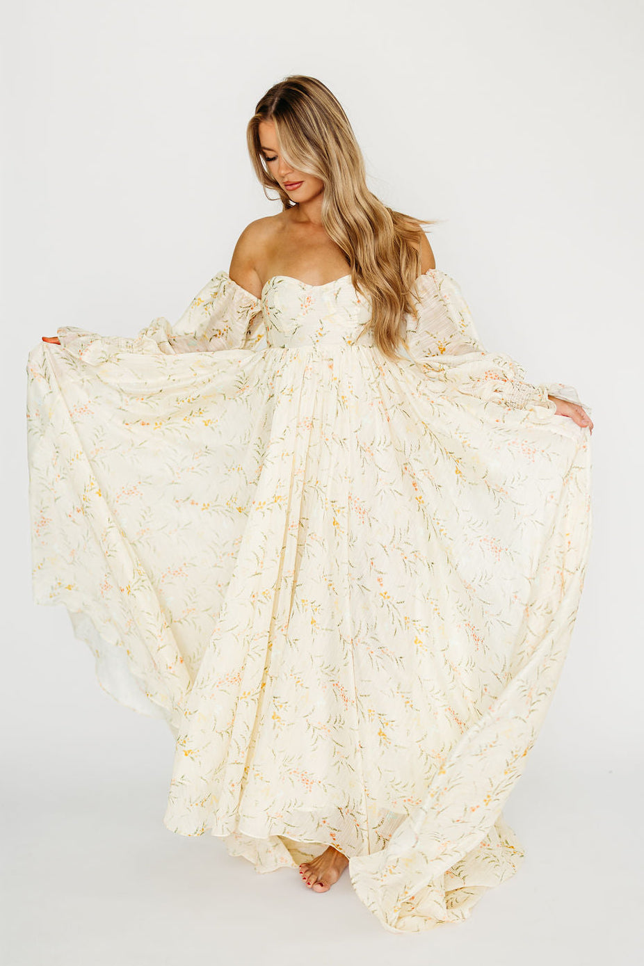 Delilah Maxi Dress With Train in Cream Floral - Bump Friendly