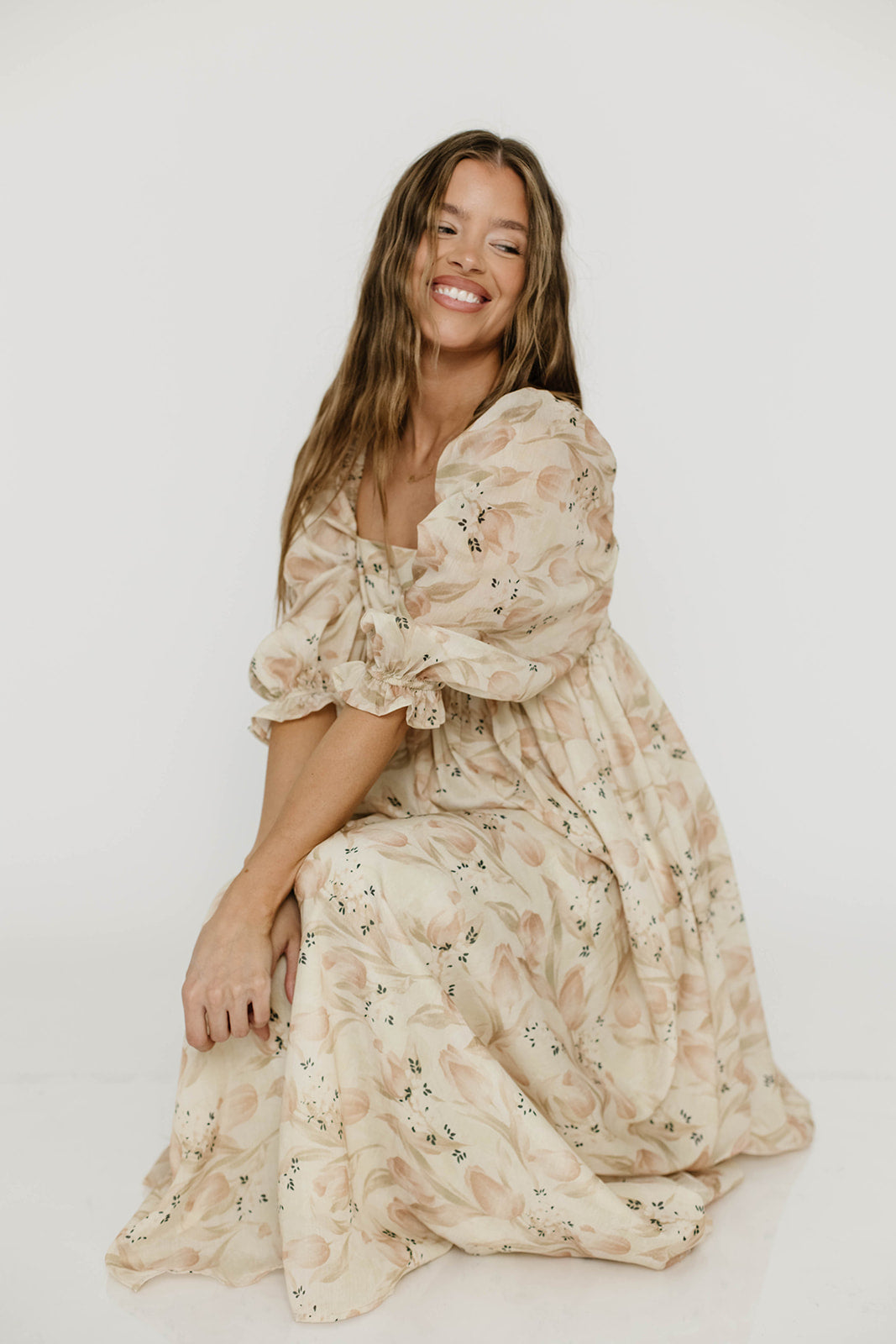 Mona Maxi Dress in Peach & Cream Floral - Bump Friendly (Bust Runs a Bit Small / No Smocking)