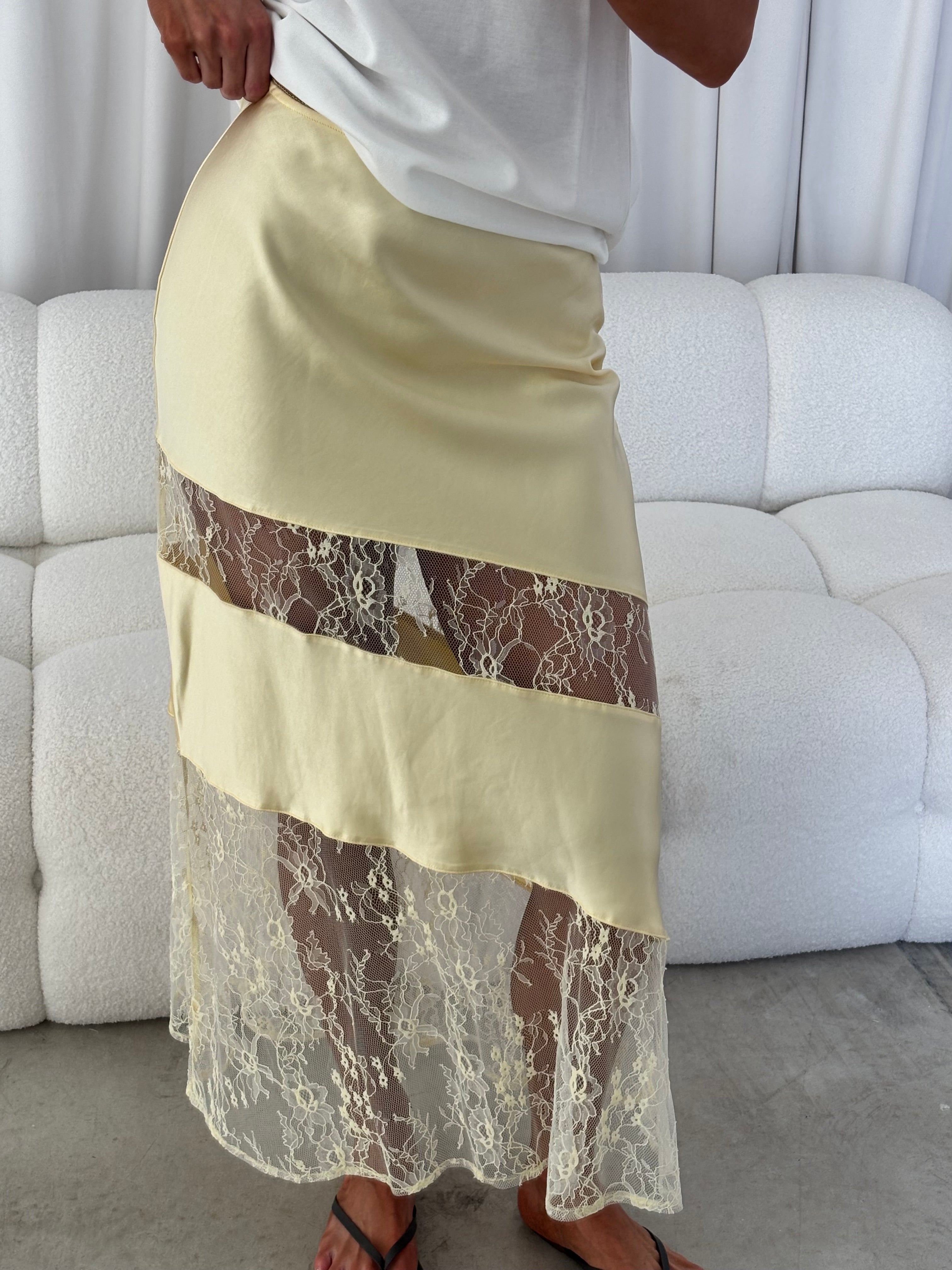 Sabrin Maxi Skirt in Yellow