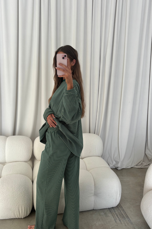 Campbell Striped Fleece Lounge Pants in Forest Green