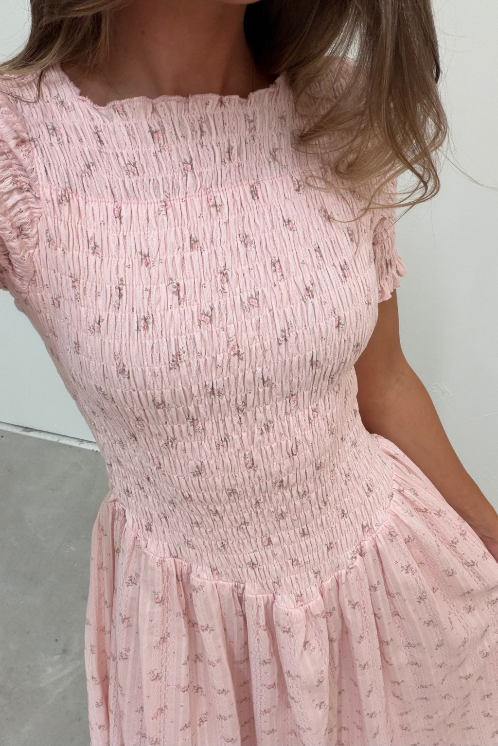 Bianca 100% Cotton Smocked Floral Midi Dress in Light Pink *6/18 PRE-ORDER*
