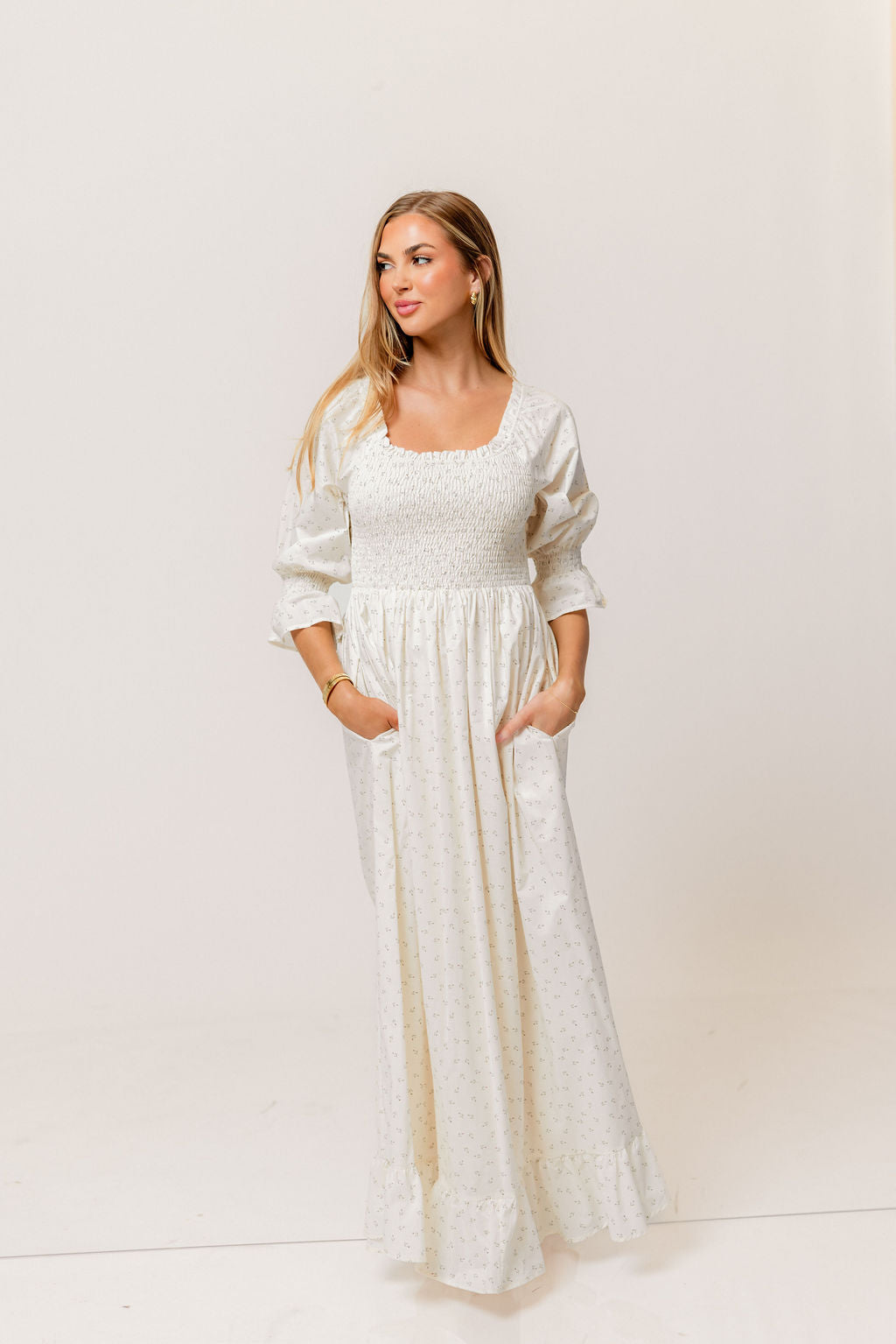 Sienna 100% Cotton Puff Sleeve Maxi Dress in Ivory Floral (Lined) - Bump Friendly