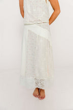 Merritt Floral and Lace Midi Skirt in Cream/Pink