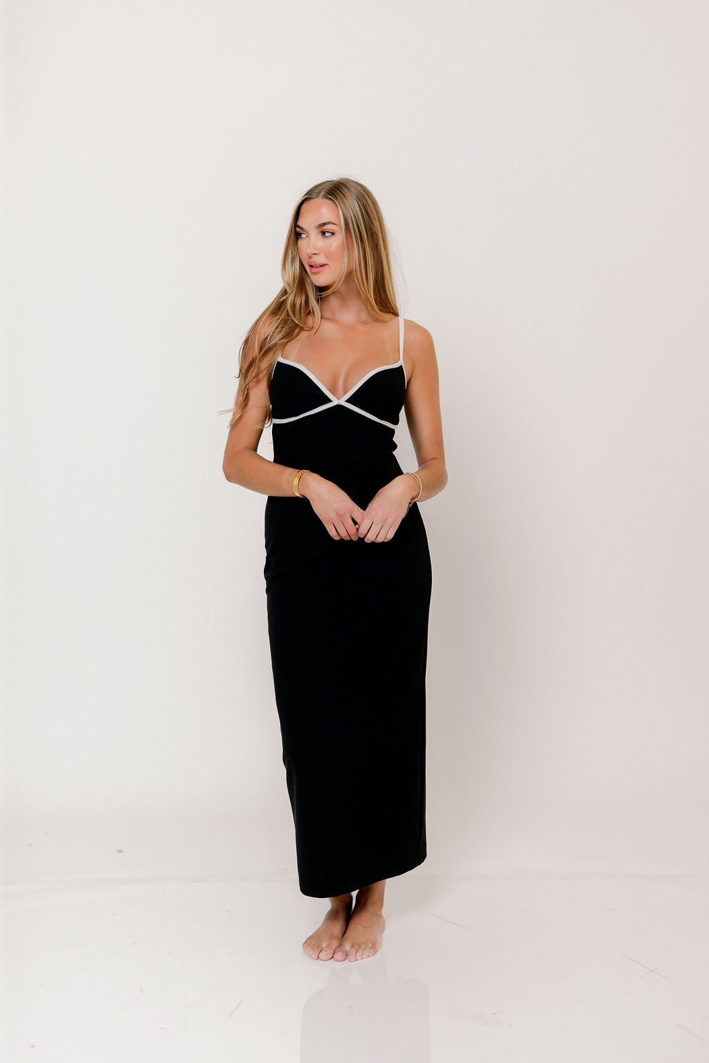 Zoya Maxi Dress in Black
