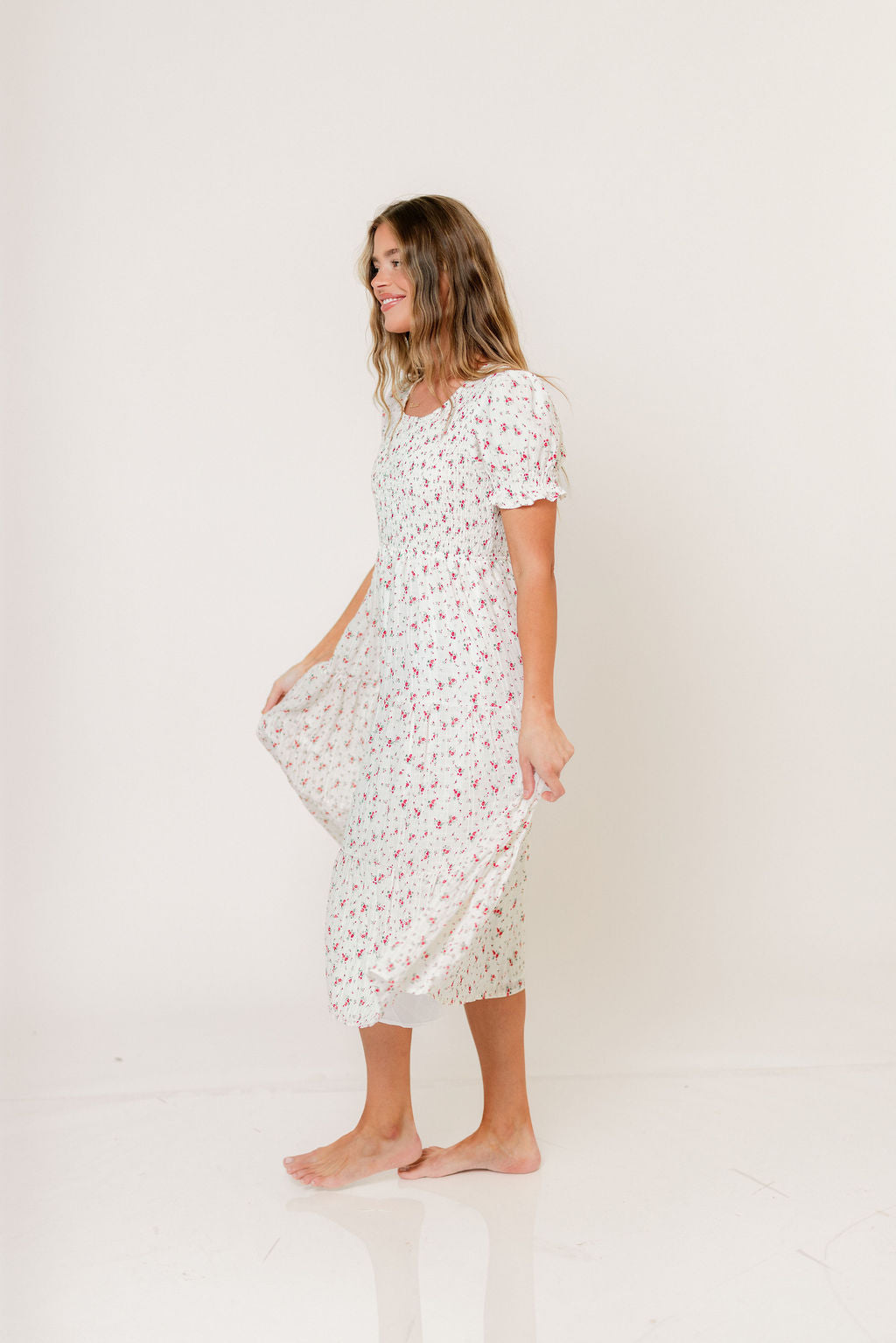 McCall Midi Dress in Floret Fizz - Bump Friendly