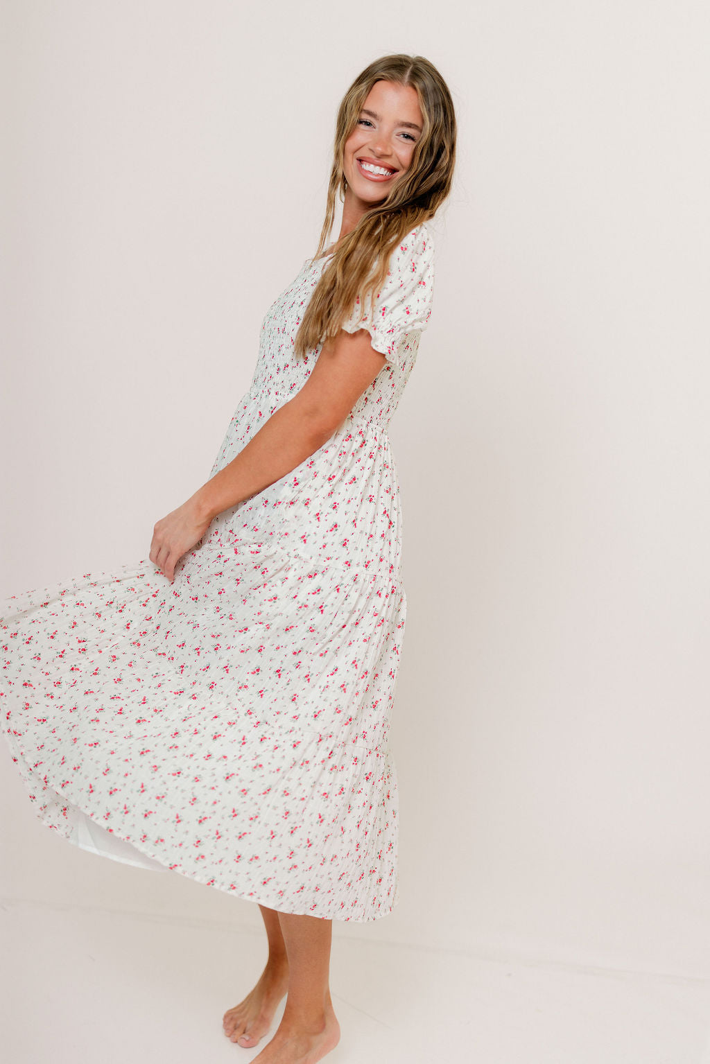 McCall Midi Dress in Floret Fizz - Bump Friendly
