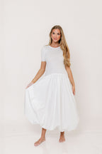 Zaniyah Bubble Skirt Midi Dress in White