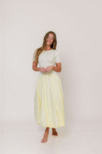 Zaniyah Bubble Skirt Midi Dress in Butter Yellow