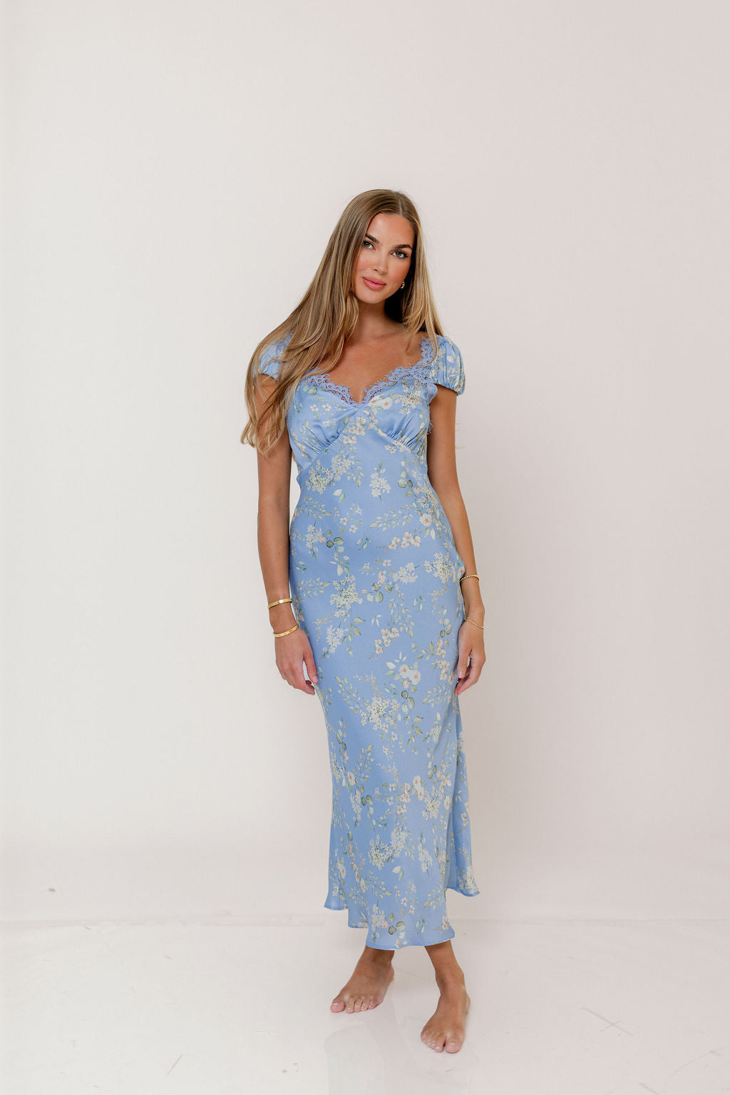ASTR Makaela Midi Dress in Blue Floral