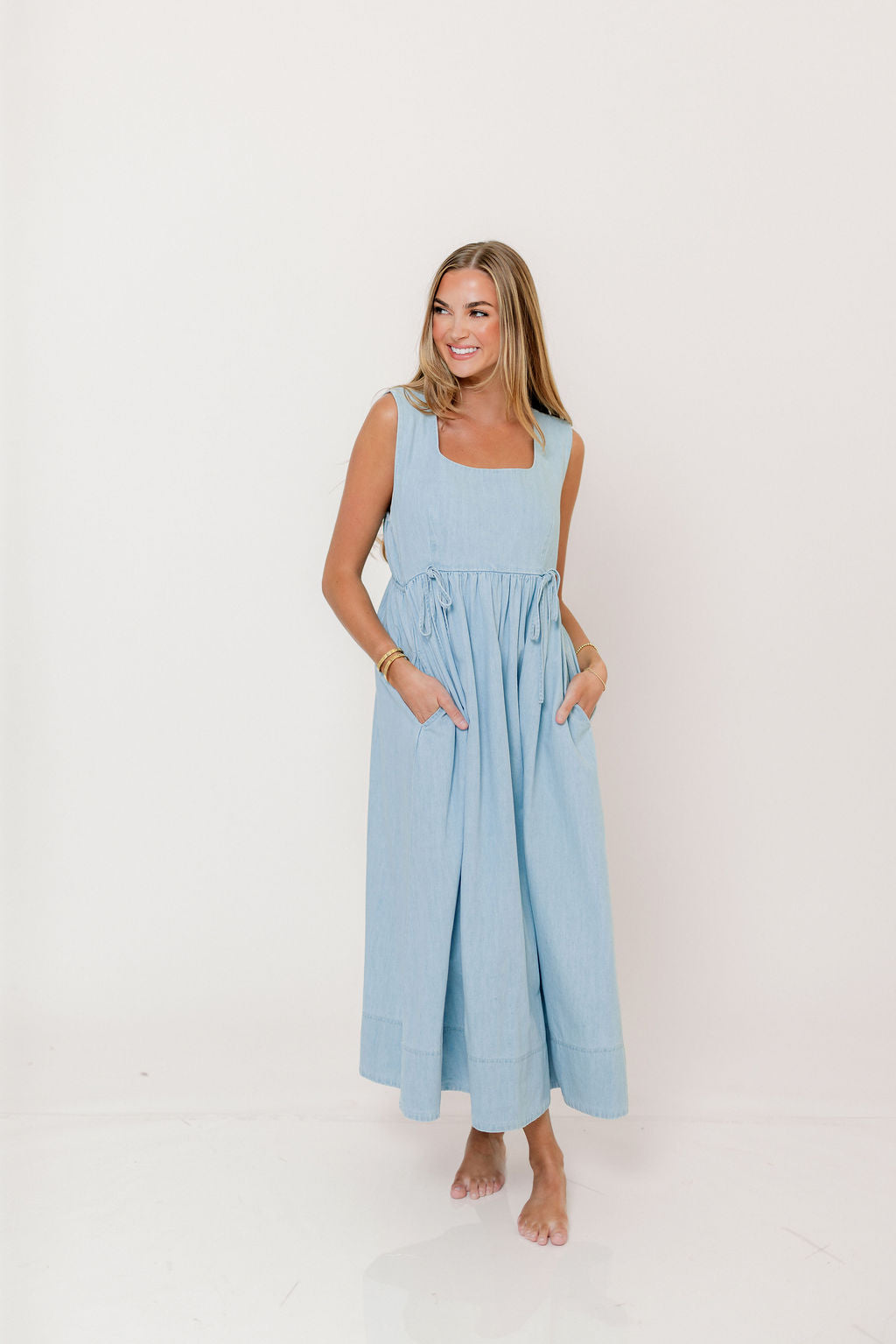 Jaylan 100% Cotton Chambray Maxi Dress in Light Blue
