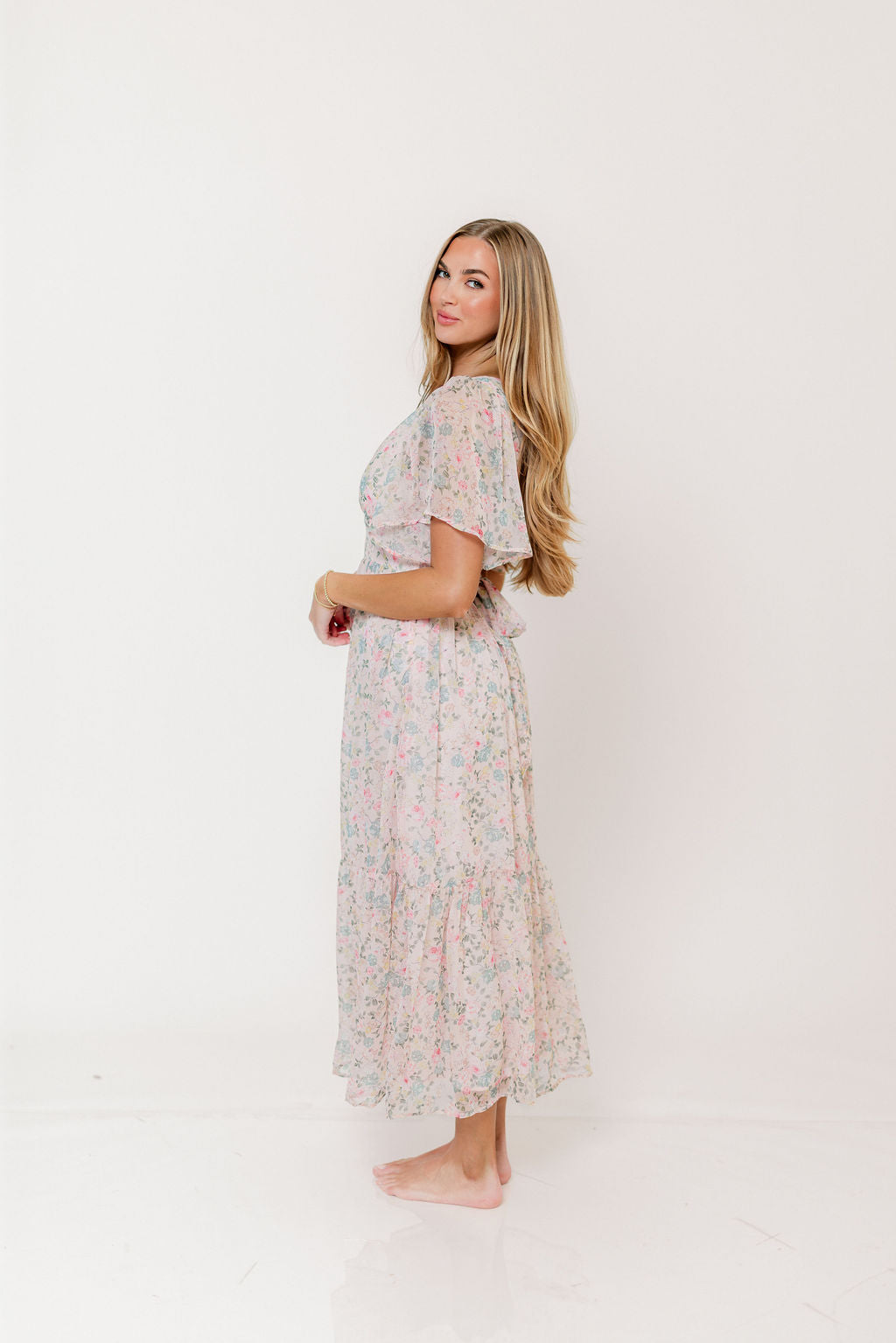 Val Flutter Sleeve Maxi Dress in Sweet Pink Floral