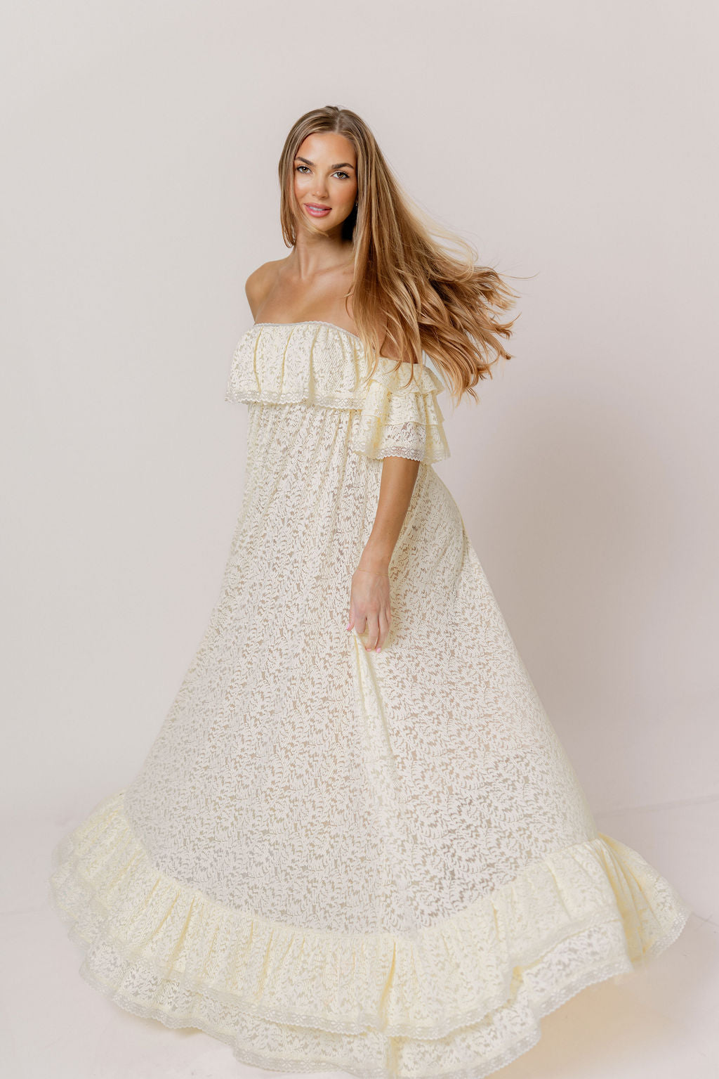 Blakely Maxi Dress in Cream *6/29 PRE-ORDER*