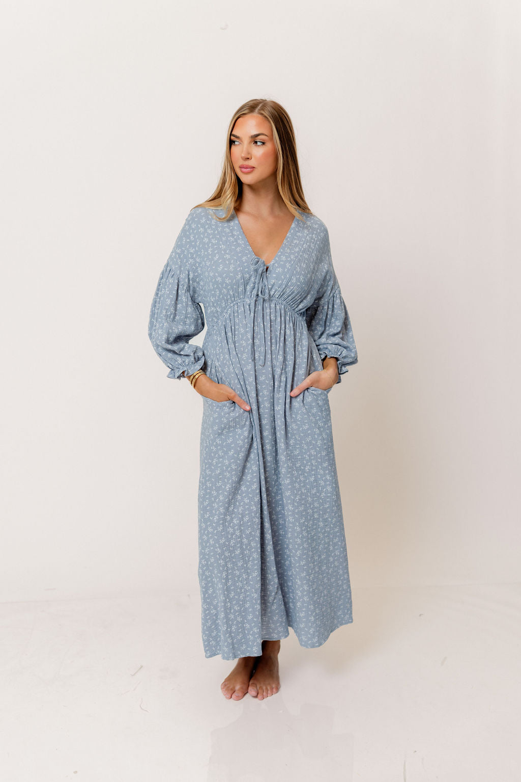 Hunter 100% Cotton Midi Dress in Light Indigo Foliage - Bump Friendly