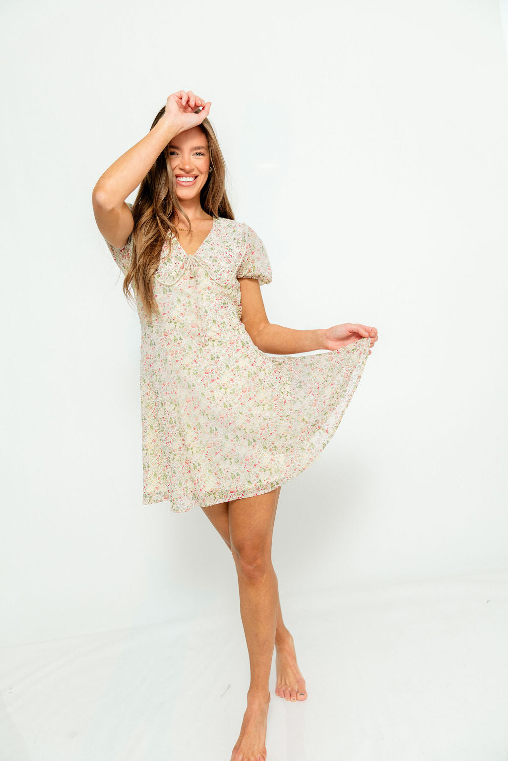 Samantha Floral Doll Collar Mini Dress in English Rose