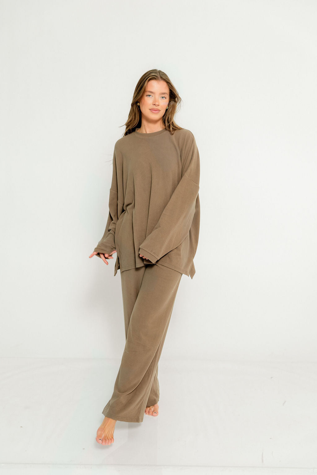 Campbell Fleece Pants in Olive Brown