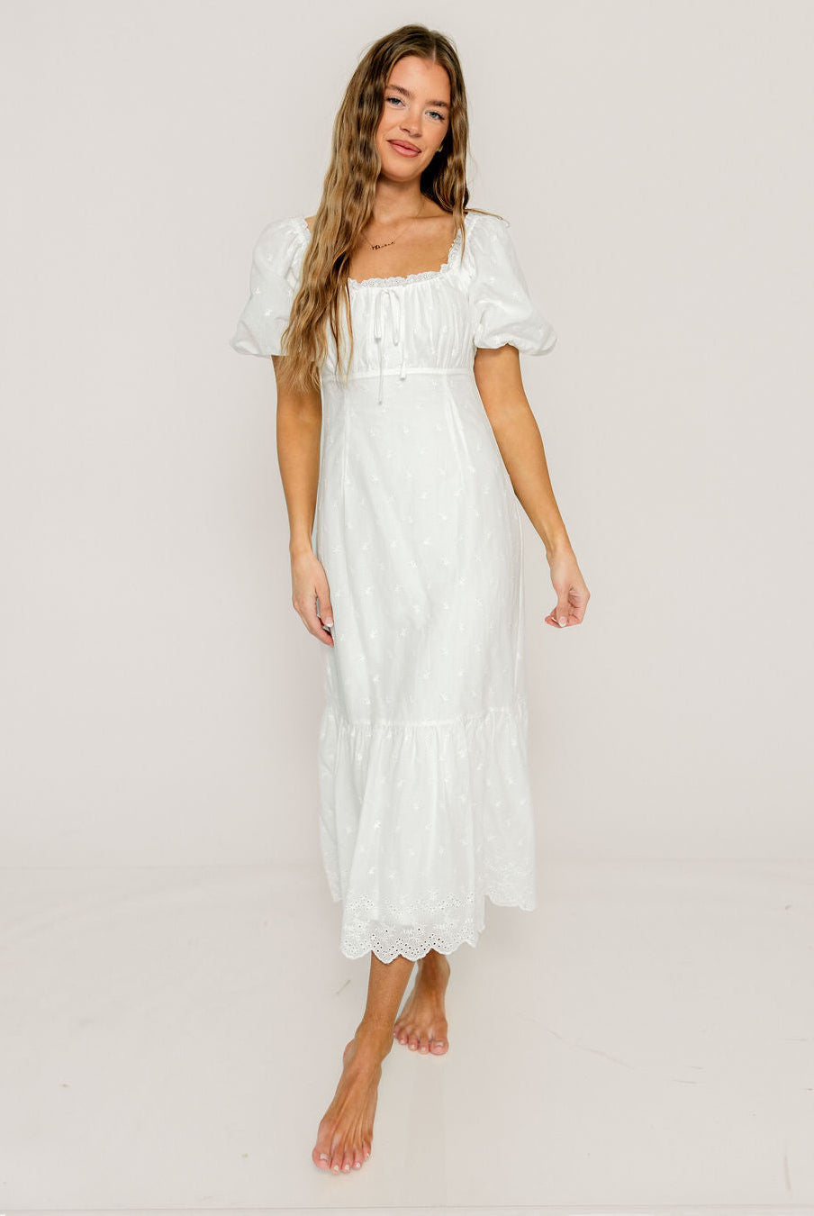 Azaria Eyelet Puff Sleeve Midi Dress in White Floral