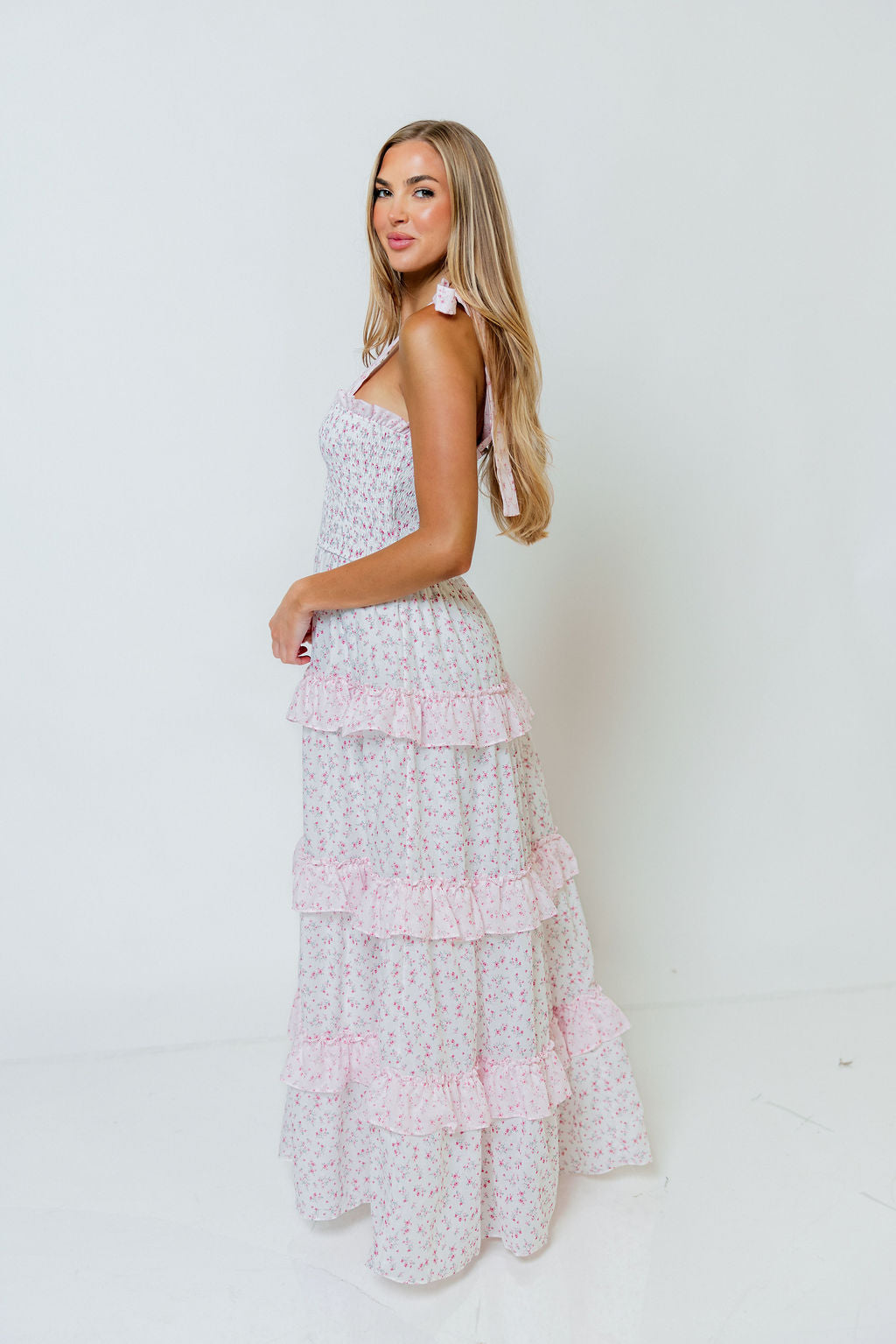 Lucy Ditsy Floral Maxi Dress in Light Pink